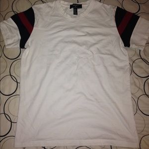 🎊FOREVER 21 TEE🎊